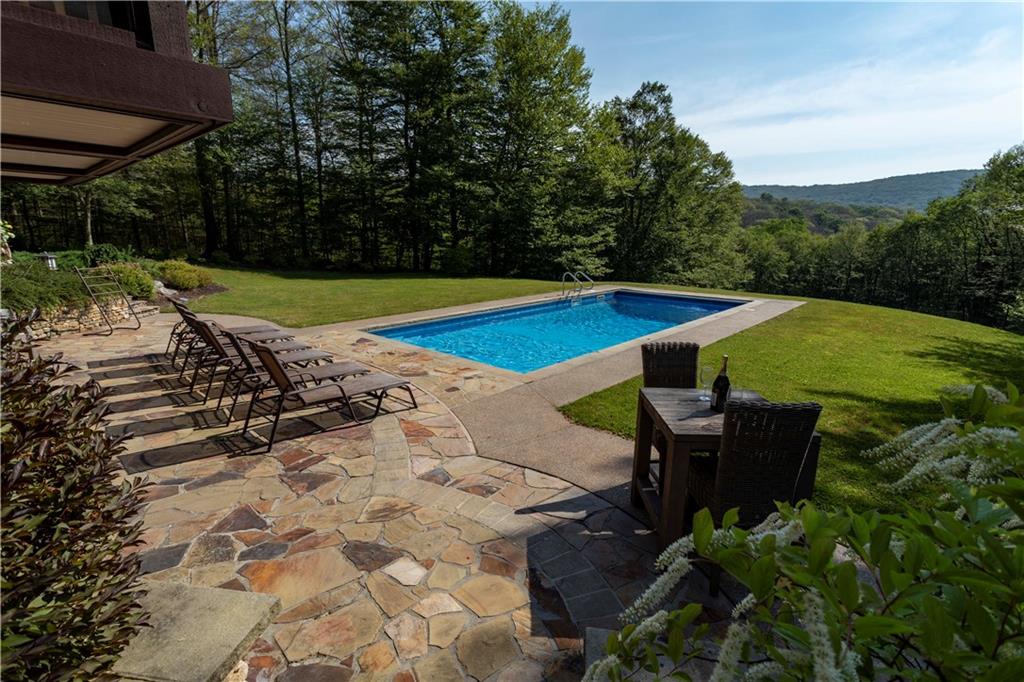 470 Pheasant Run Lane Champion, PA 15622 - Photo 41 of 47