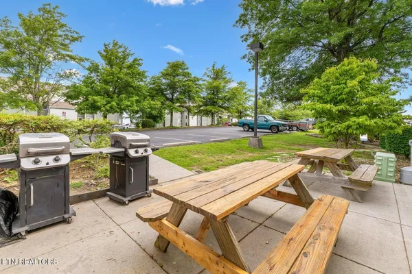 $2,295 | 1260 Ski View Drive, Unit 3208, Gatlinburg, TN 37738