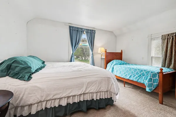 $260,000 | 527 North Monroe Street, Lowell, MI 49331