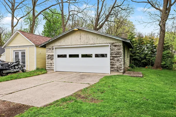$260,000 | 527 North Monroe Street, Lowell, MI 49331