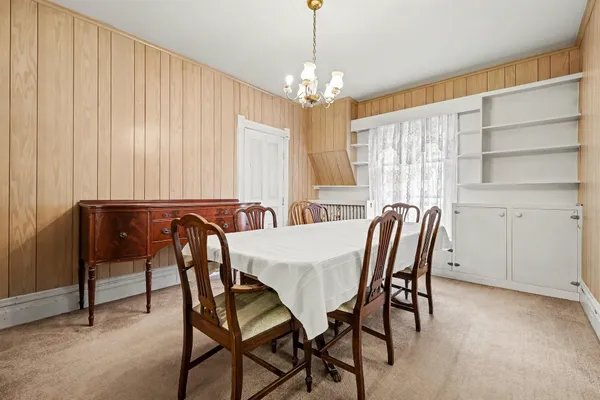 $260,000 | 527 North Monroe Street, Lowell, MI 49331