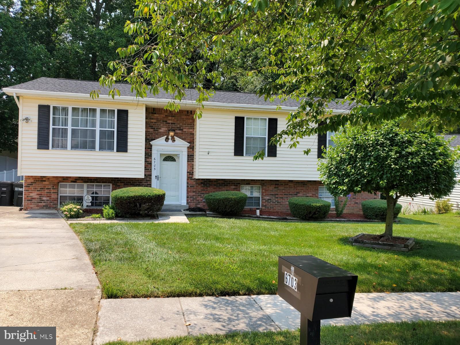 6703 Middlefield Road Fort Washington, MD 20744 - Photo 2 of 3 Gallery Image 2