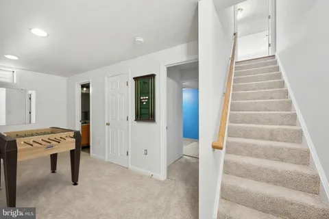 a view of an entryway with seating area