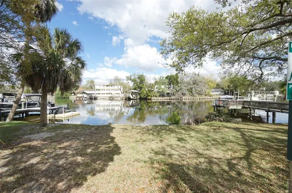 $2,250 | 5611 North McKay Avenue, Tampa, FL 33603