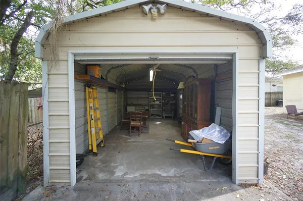 $2,250 | 5611 North McKay Avenue, Tampa, FL 33603