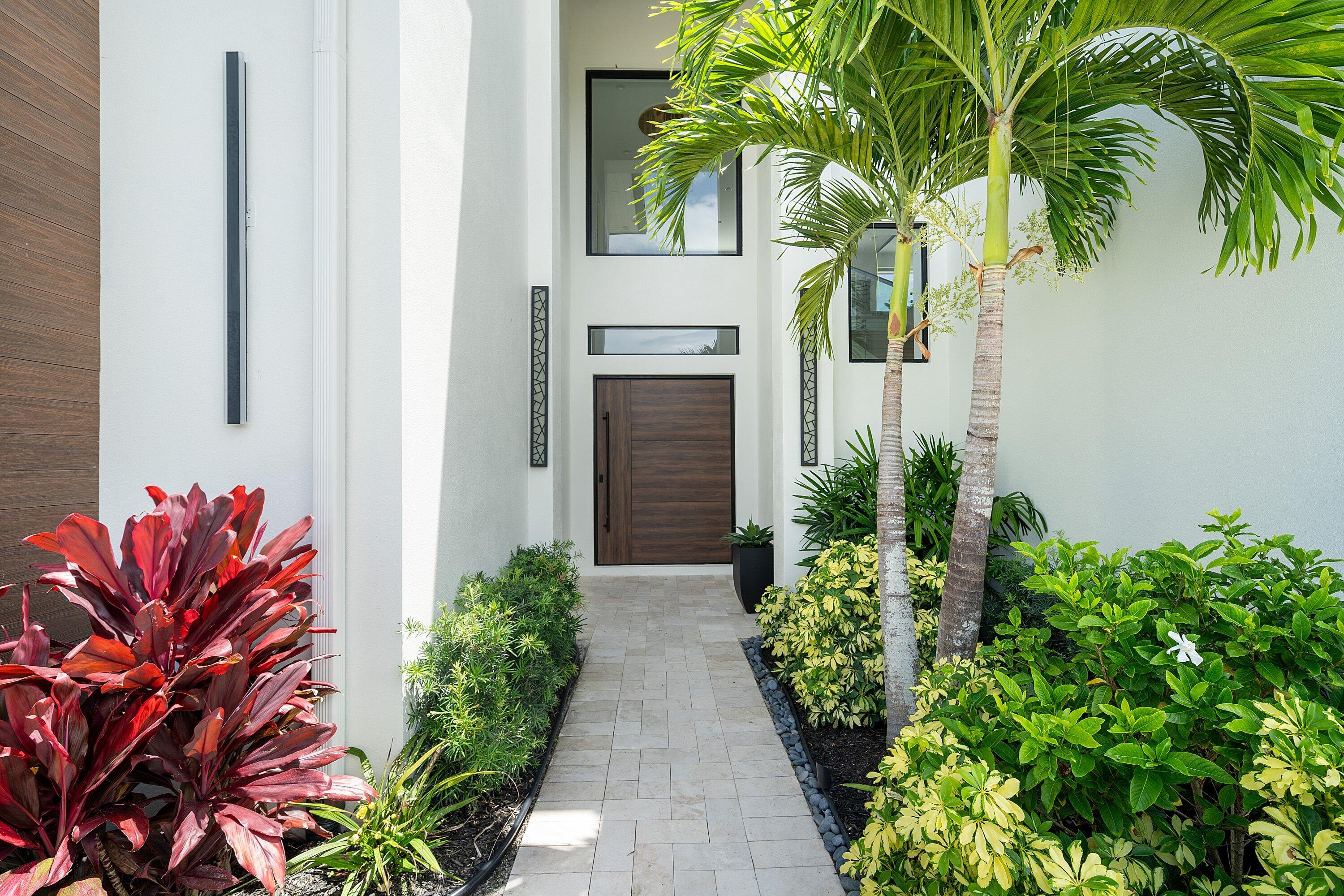798 Havana Drive Boca Raton, FL 33487 - Photo 2 of 75 052-798HavanaDrive-BocaRaton-FL-33487-SM