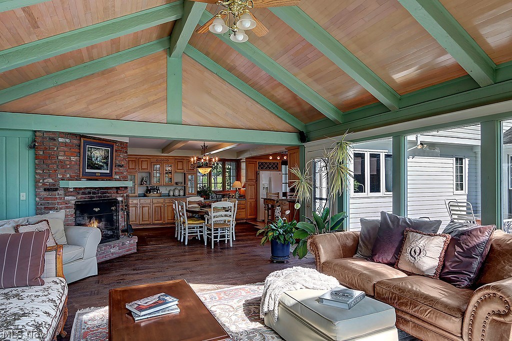 1740 County Line Road Gates Mills, OH 44040 - Photo 4 of 27