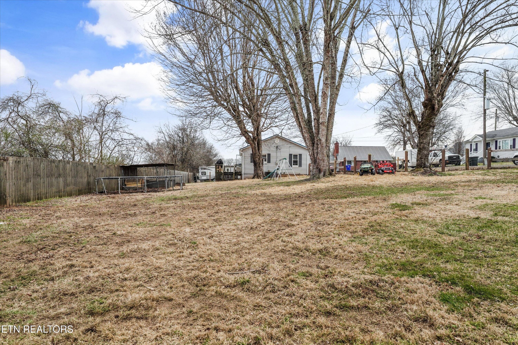 214 Key Kile Road Sweetwater, TN 37874 - Photo 25 of 26 Gallery Image 25