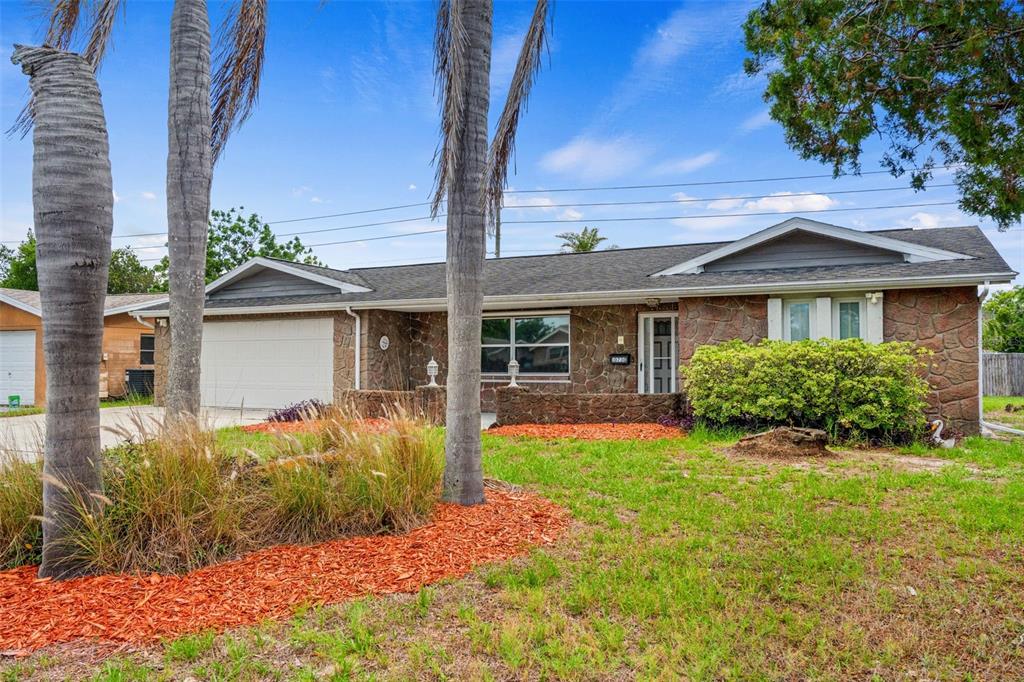 10730 Queens Road Port Richey, FL 34668 - Photo 2 of 39 Gallery Image 2
