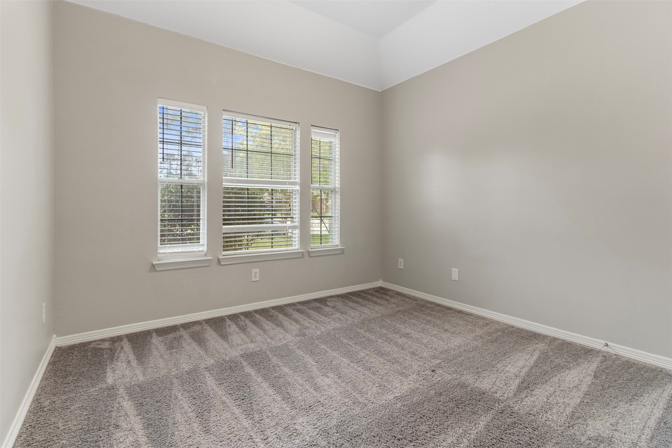 2222 Valley View Crossing Conroe, TX 77304 - Photo 19 of 23