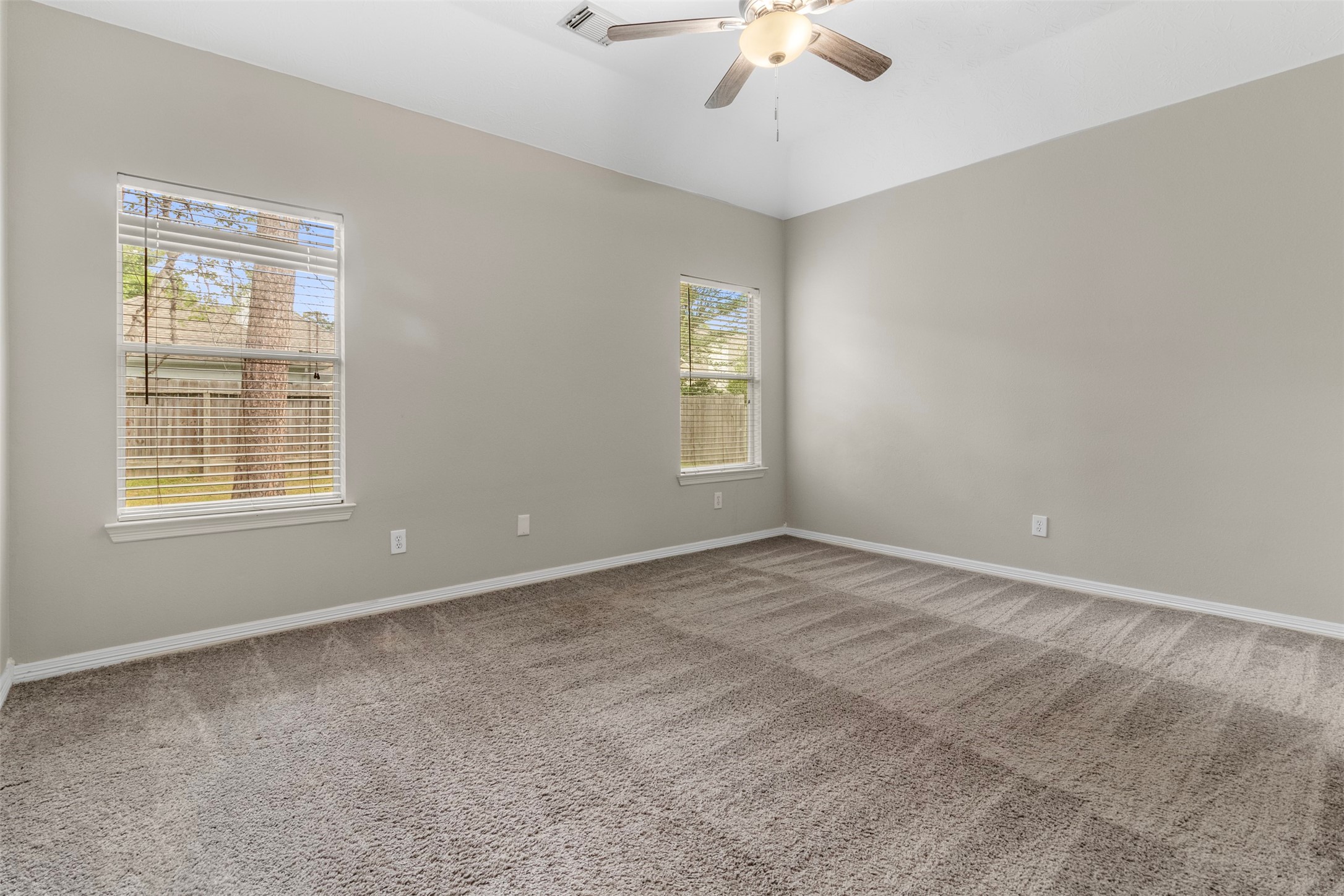 2222 Valley View Crossing Conroe, TX 77304 - Photo 20 of 23