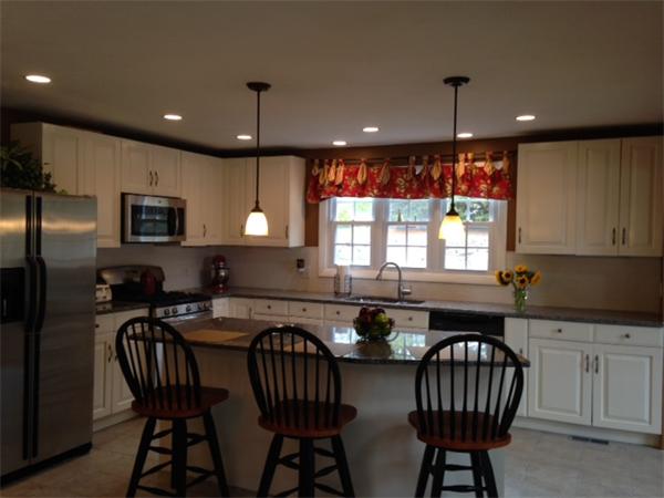 90 Thoreau Road Canton, MA 02021 - Photo 3 of 27 Gallery Image 3