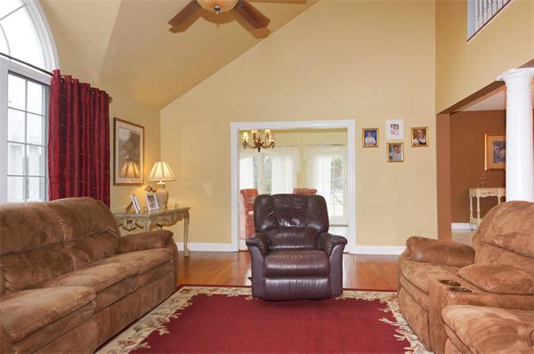 90 Thoreau Road Canton, MA 02021 - Photo 8 of 27 Gallery Image 8