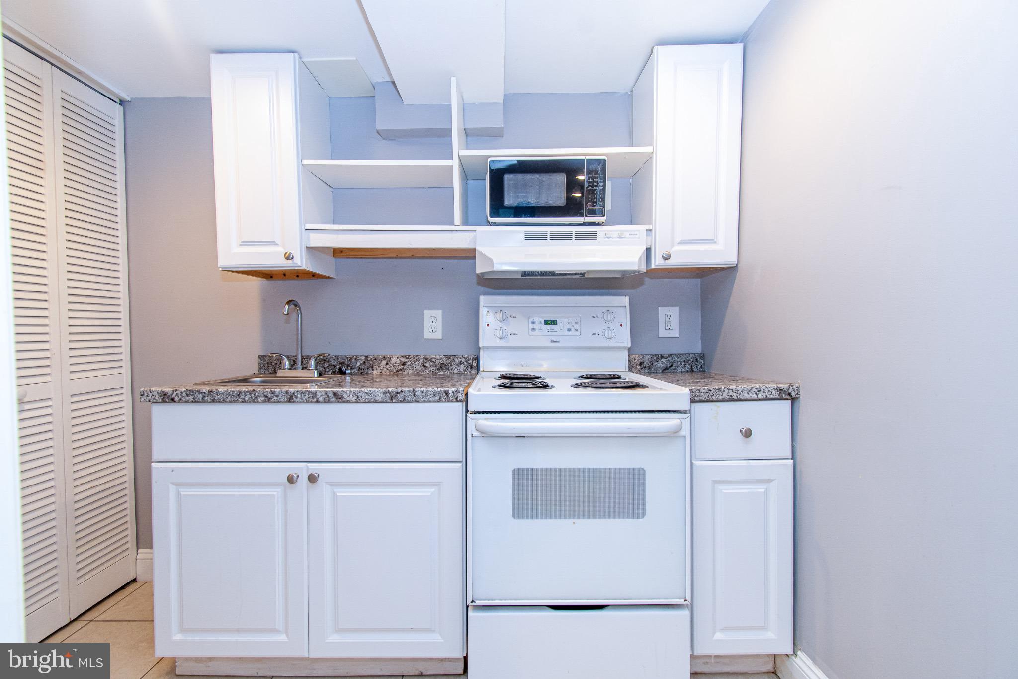 2039 Hillenwood Road Baltimore, MD 21239 - Photo 11 of 15