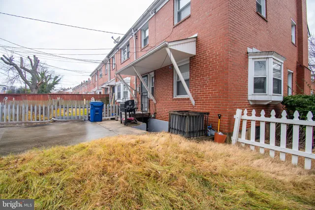 $1,200 | 2039 Hillenwood Road, Baltimore, MD 21239