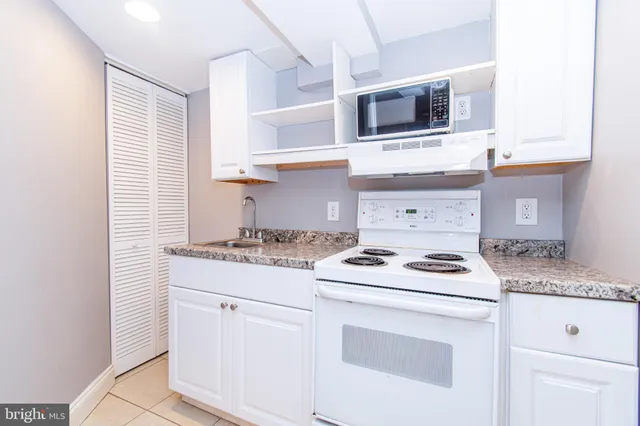 $1,200 | 2039 Hillenwood Road, Baltimore, MD 21239