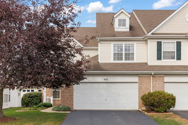 $319,000 | 907 Bluebell Circle, Joliet, IL 60431