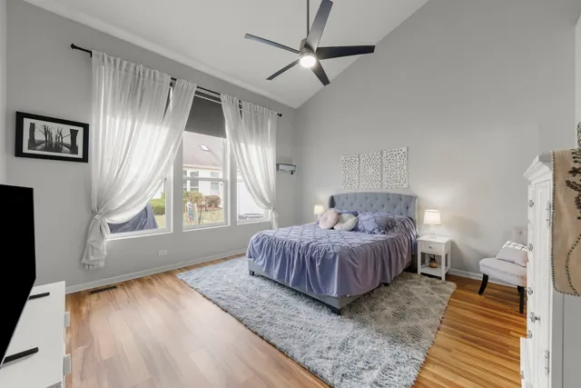 $319,000 | 907 Bluebell Circle, Joliet, IL 60431