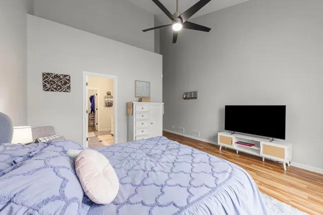 $319,000 | 907 Bluebell Circle, Joliet, IL 60431