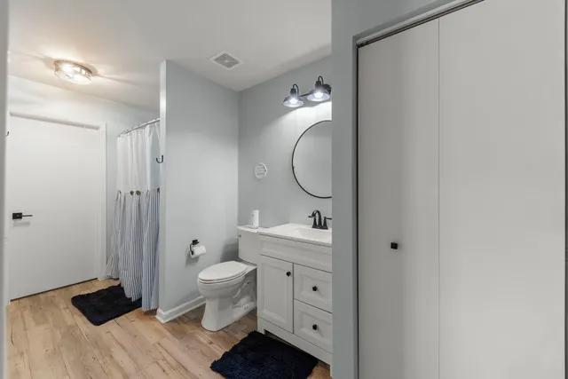 $319,000 | 907 Bluebell Circle, Joliet, IL 60431