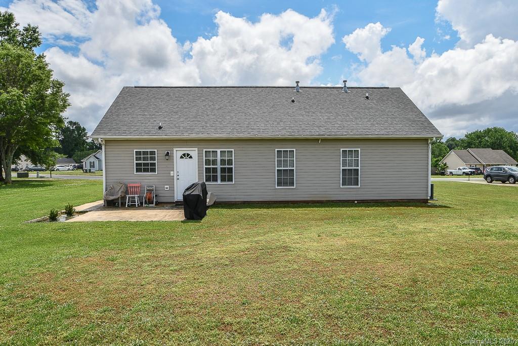 2116 Dawn Ridge Monroe, NC 28110 - Photo 3 of 20