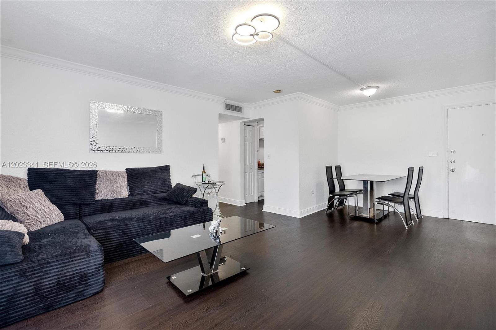 7232 Southwest 94th Place, Unit E6 Miami, FL 33173 - Photo 5 of 13