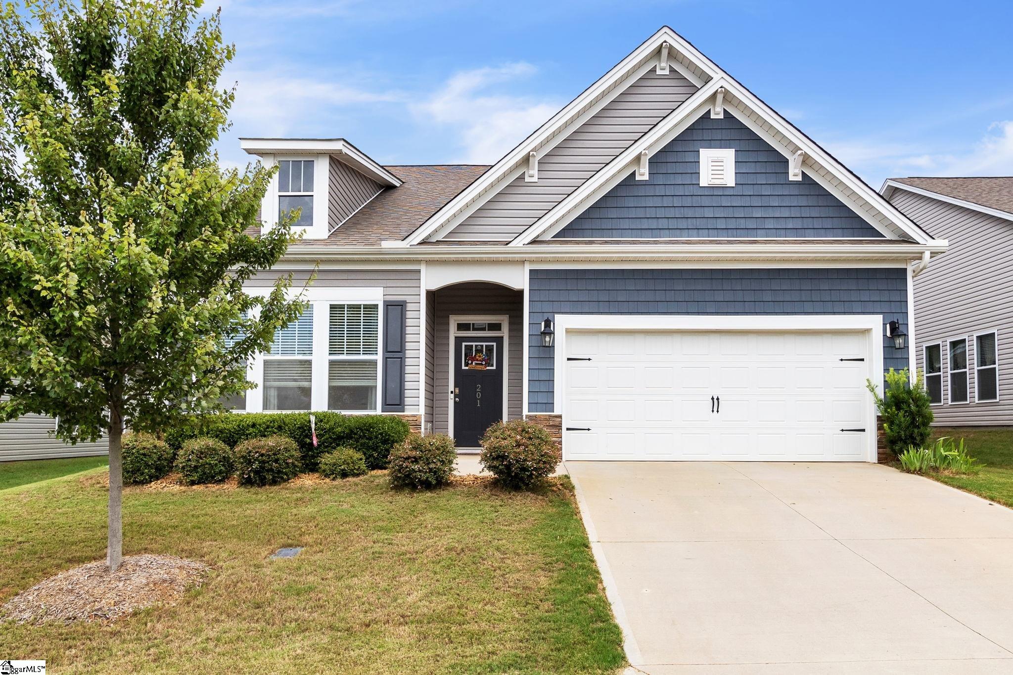 201 Yellow Fox Road Greer, SC 29650 - Photo 1 of 27 Gallery Image 1