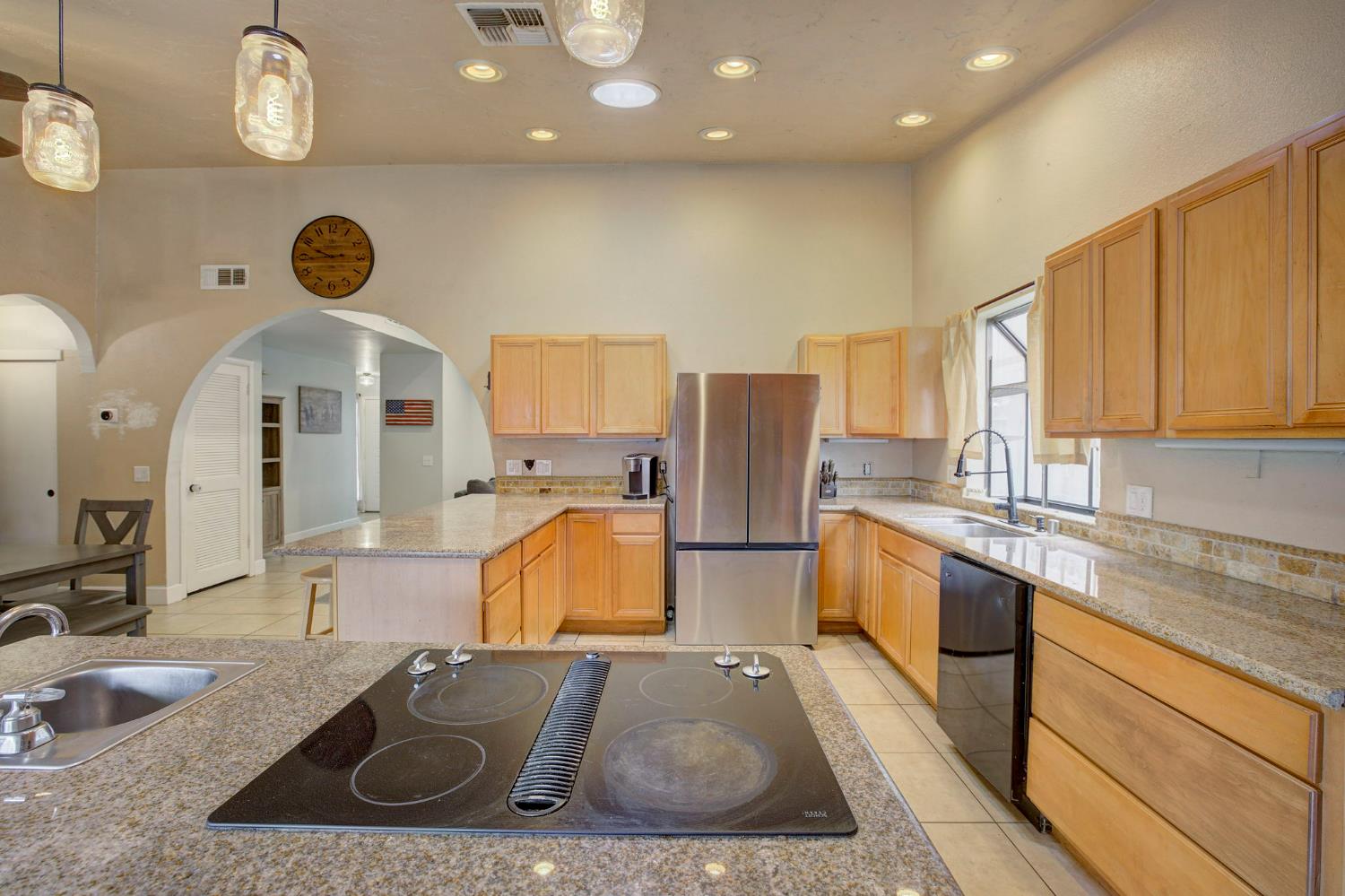 6648 Branchwater Way Citrus Heights, CA 95621 - Photo 11 of 28