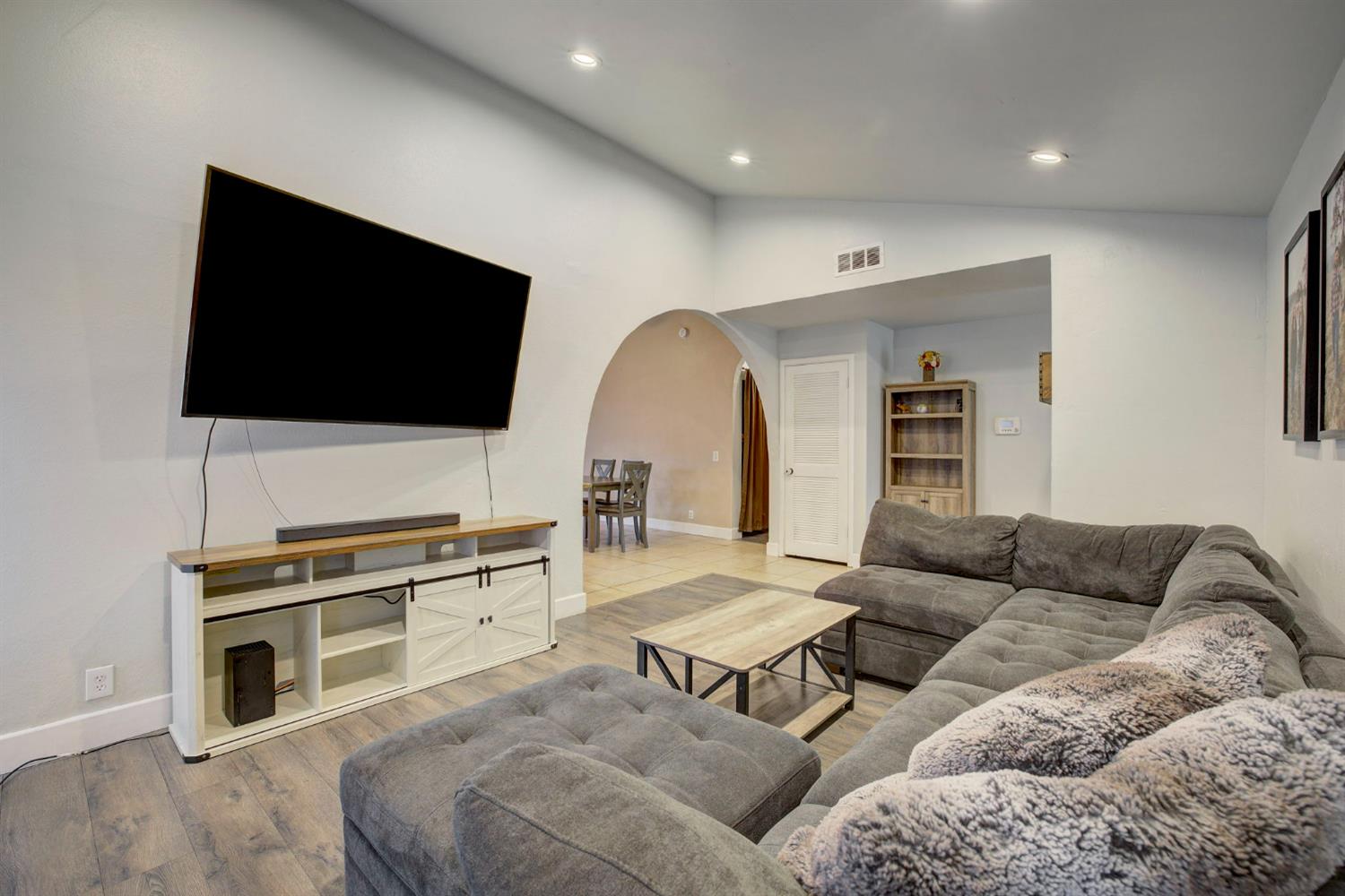 6648 Branchwater Way Citrus Heights, CA 95621 - Photo 6 of 28