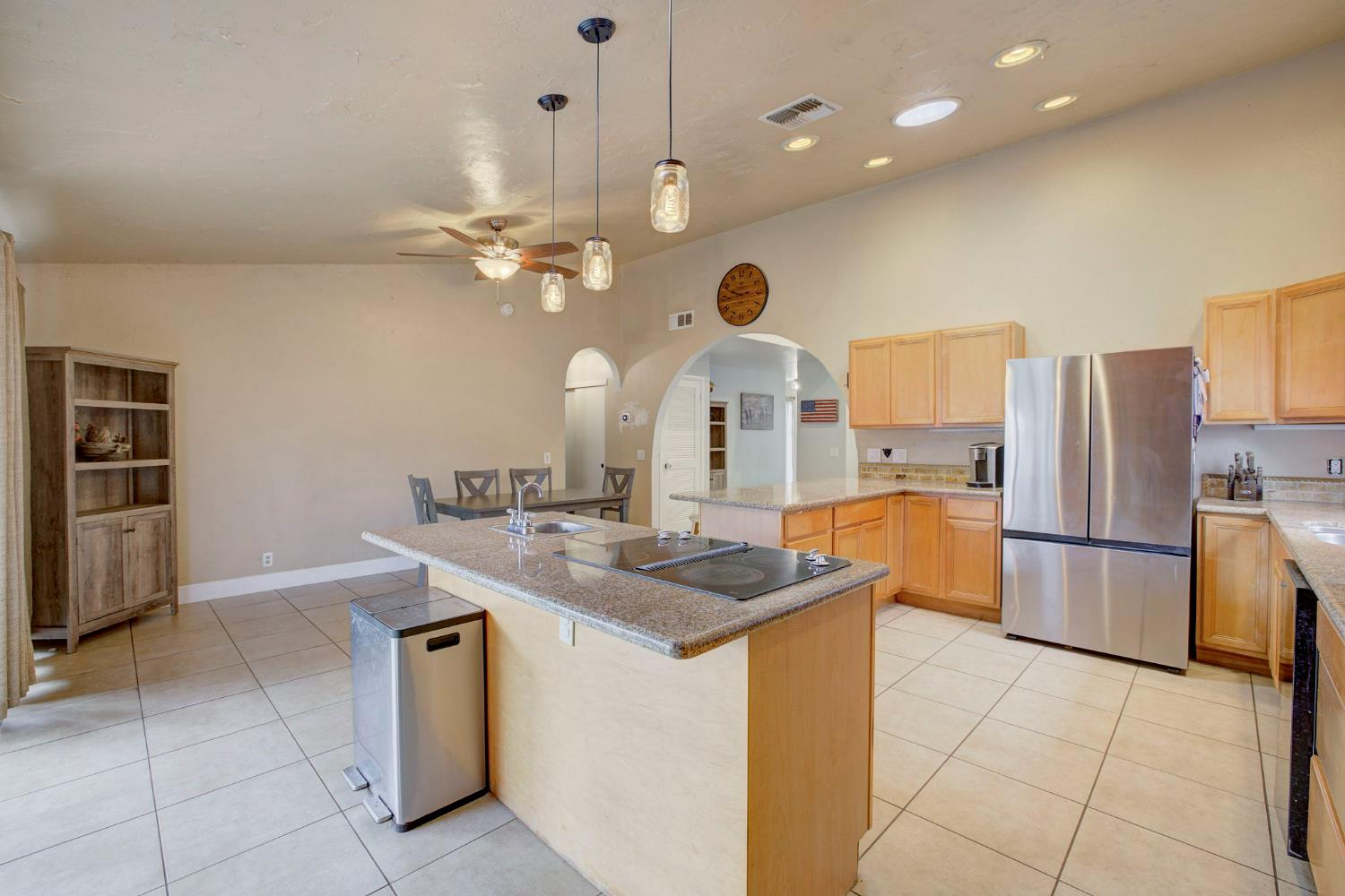 6648 Branchwater Way Citrus Heights, CA 95621 - Photo 10 of 28