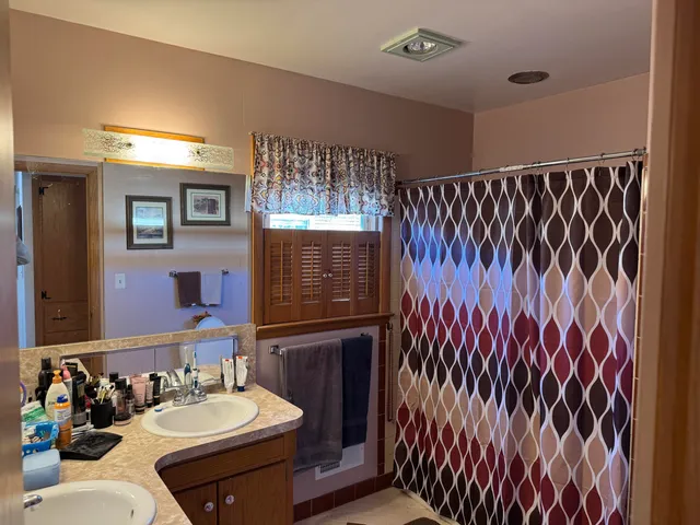 $328,000 | 3722 St Clair Street, Racine, WI 53402