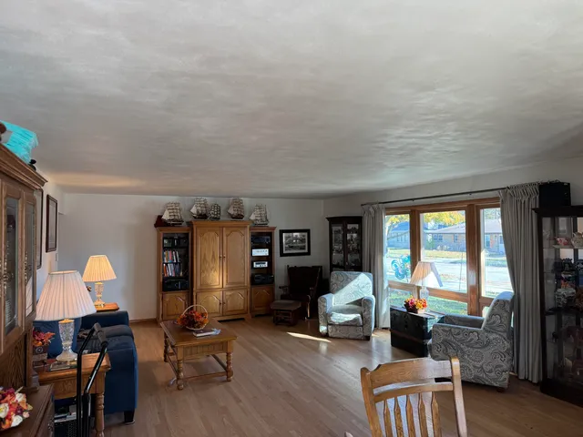 $328,000 | 3722 St Clair Street, Racine, WI 53402