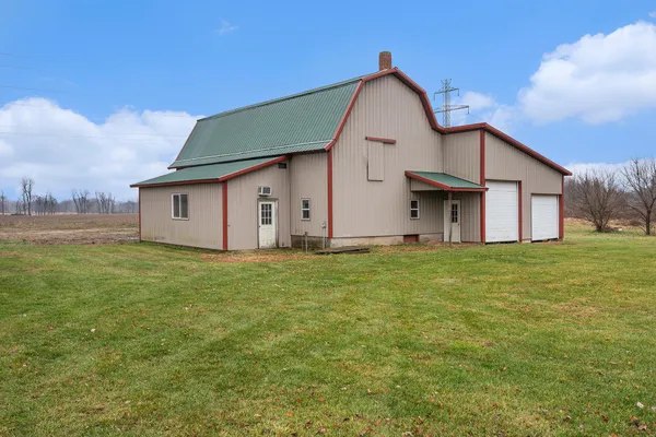 $320,000 | 53283 Hemlock Lake Road, Marcellus, MI 49067