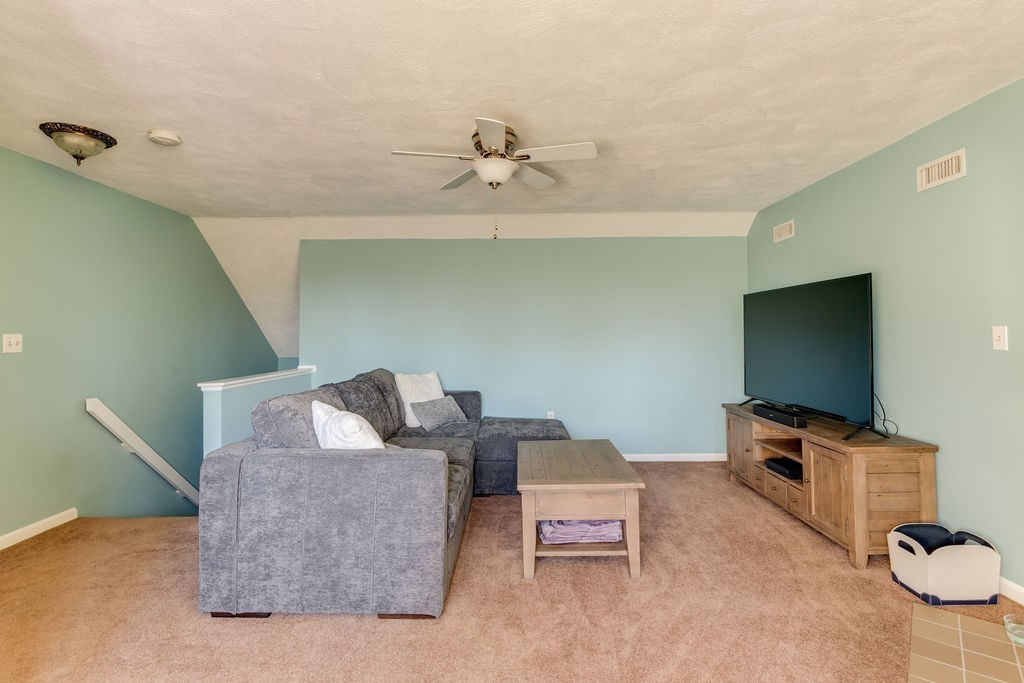 4 Oak Ridge Drive, Unit 4 Maynard, MA 01754 - Photo 12 of 23 Gallery Image 12