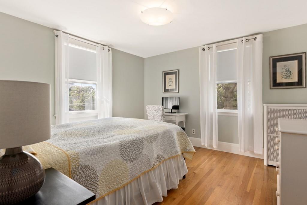 30 Homestead Road Marblehead, MA 01945 - Photo 23 of 35 a bedroom with a bed and a window
