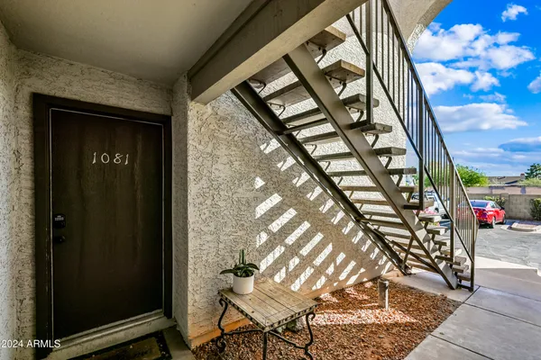 a view of an entryway