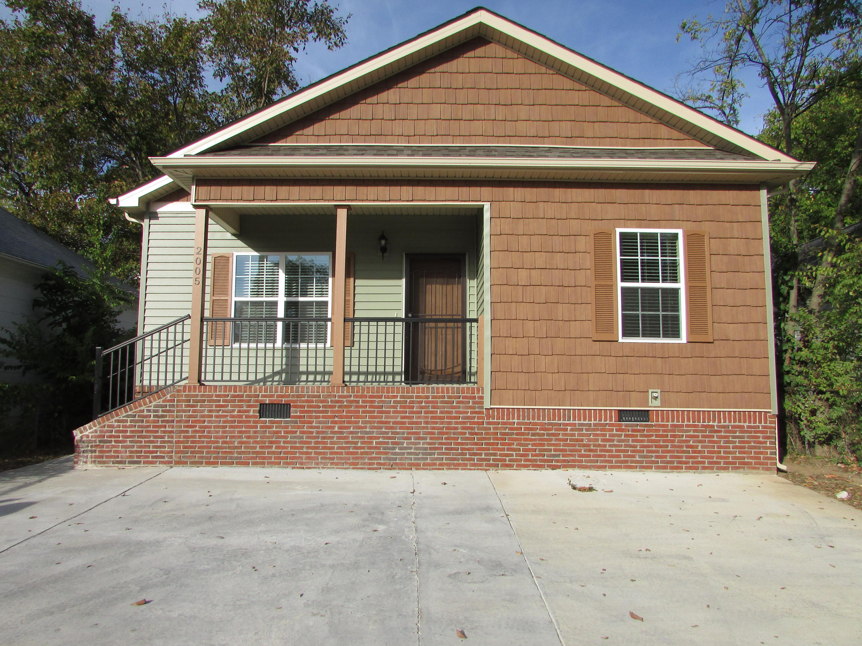 2005 Sharp Street Chattanooga, TN 37404 - Photo 1 of 12 2005 Sharp St