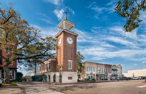 $499,000 | 108 Howard Street, Georgetown, SC 29440