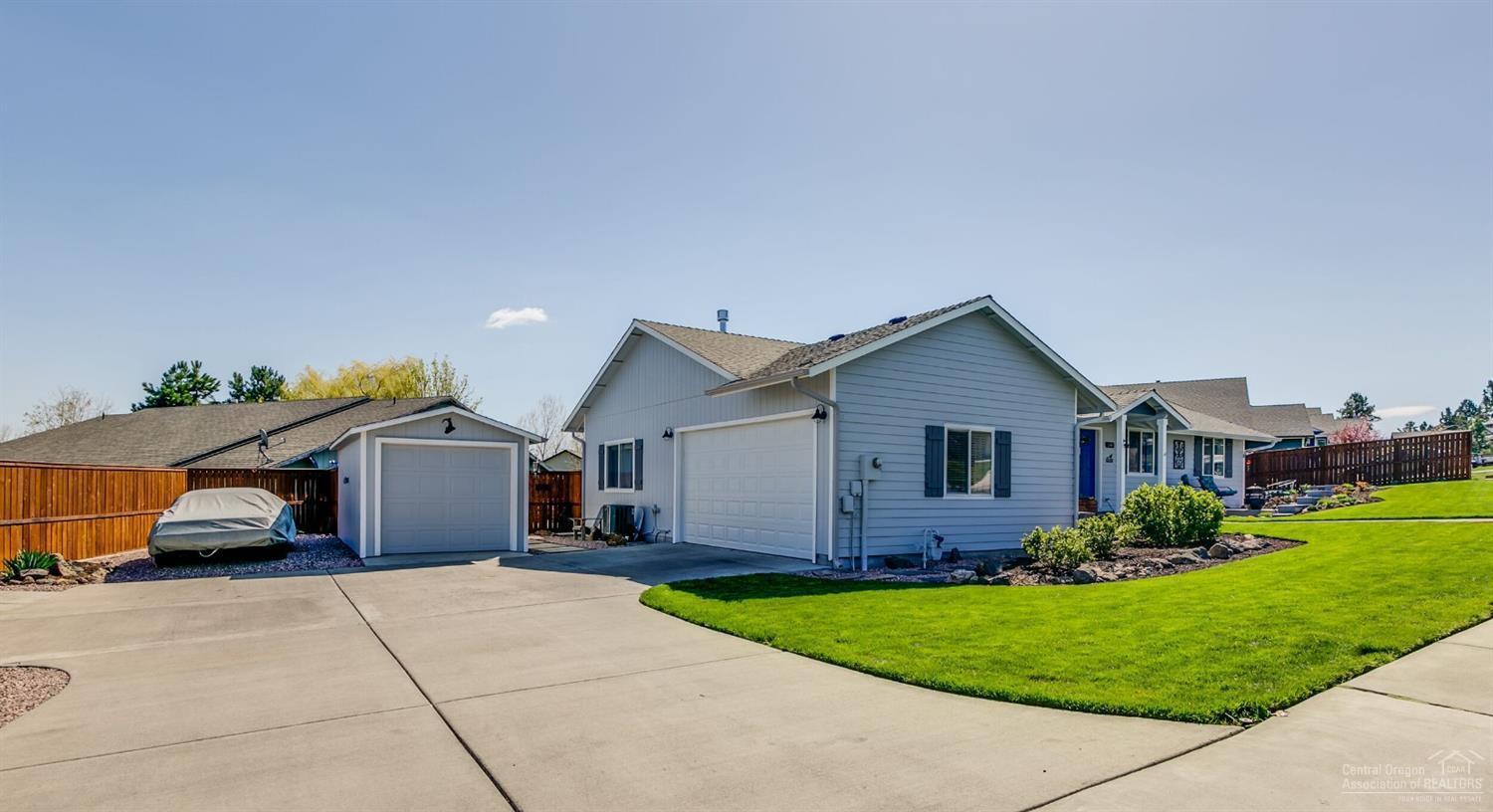 2344 Southwest 33rd Street Redmond, OR 97756 - Photo 2 of 25 Additional Photo