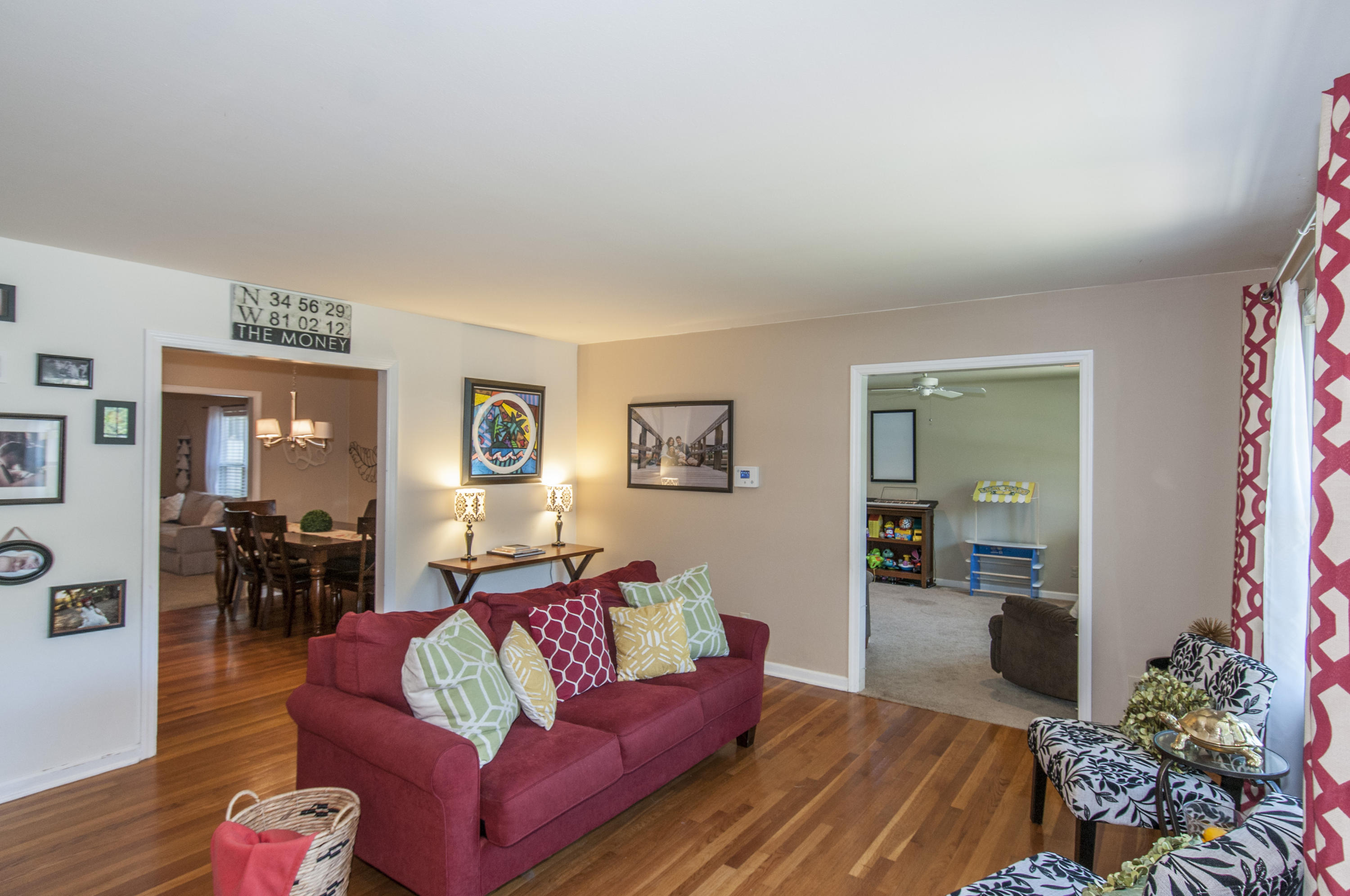 9 Boardman Road Charleston, SC 29407 - Photo 3 of 47 LIVING ROOM