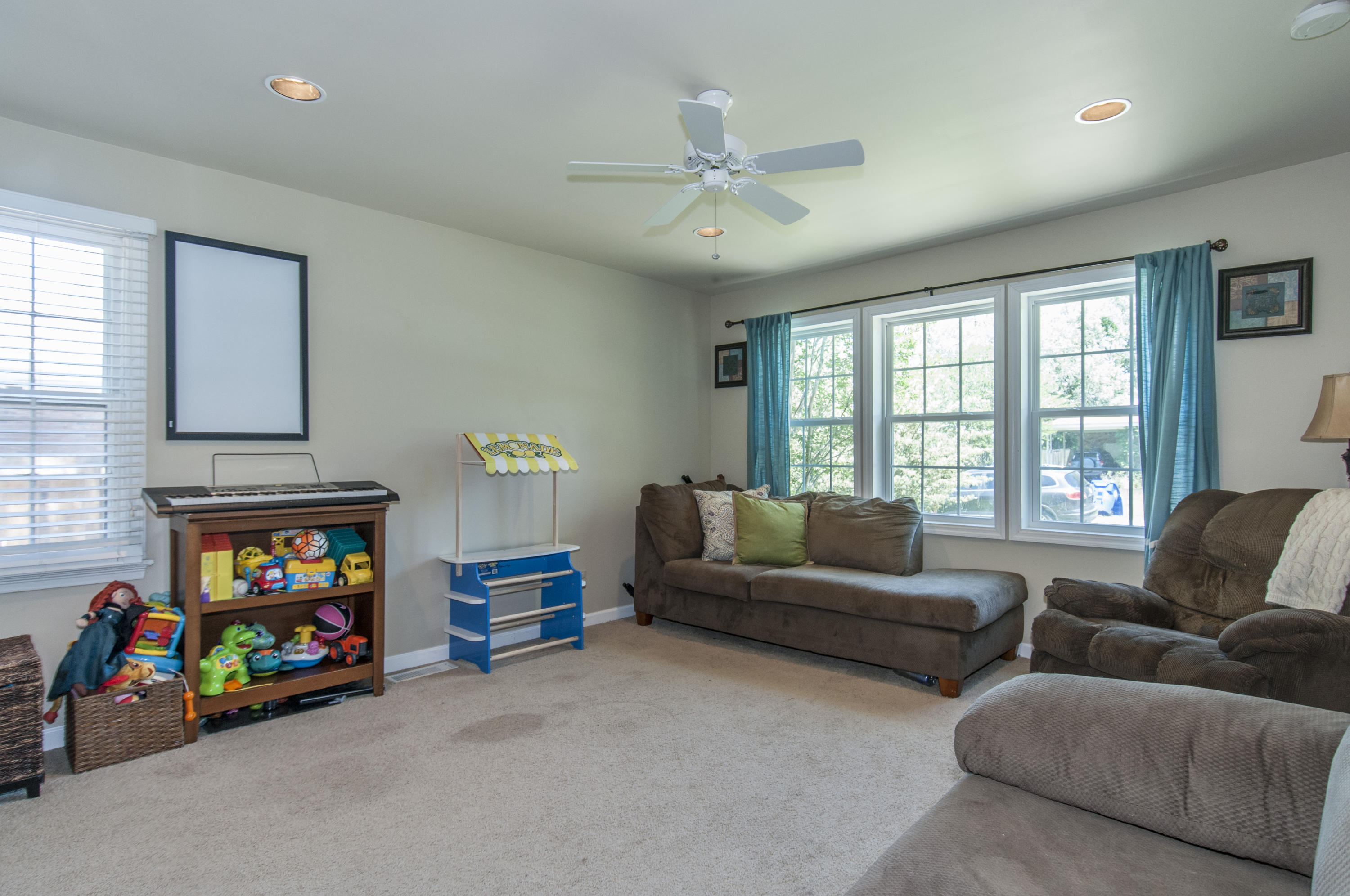 9 Boardman Road Charleston, SC 29407 - Photo 8 of 47 _DSC0912