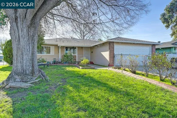 $448,000 | 4690 Brookfield Drive, Sacramento, CA 95823
