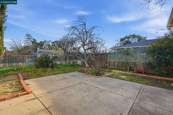 $448,000 | 4690 Brookfield Drive, Sacramento, CA 95823