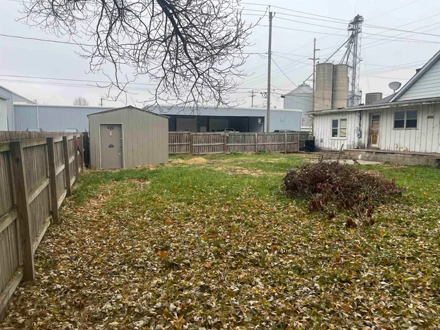 $150,000 | 620 North Cullen Street, Rensselaer, IN 47978