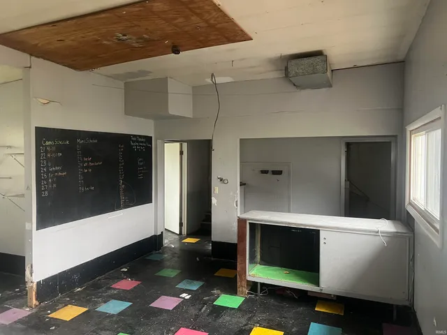 $150,000 | 620 North Cullen Street, Rensselaer, IN 47978