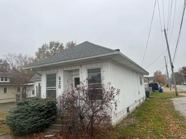 $150,000 | 620 North Cullen Street, Rensselaer, IN 47978