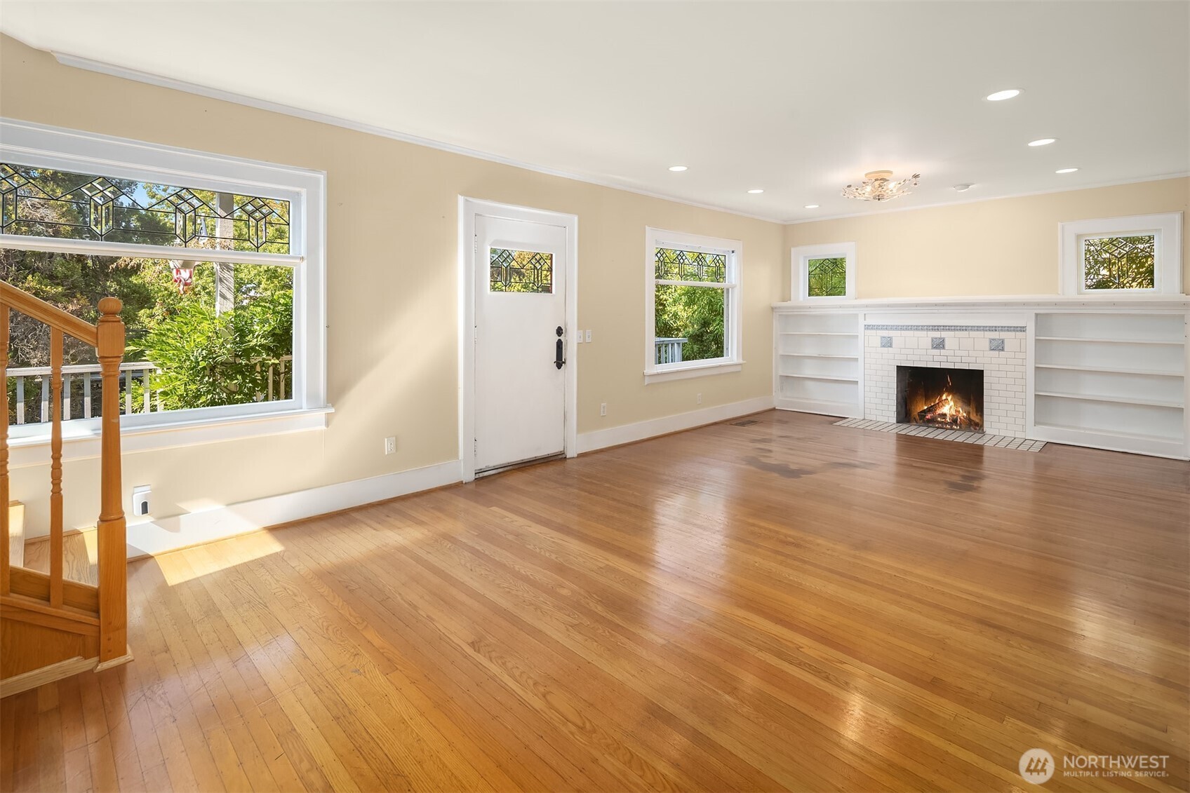 2616 Franklin Avenue East Seattle, WA 98102 - Photo 16 of 35