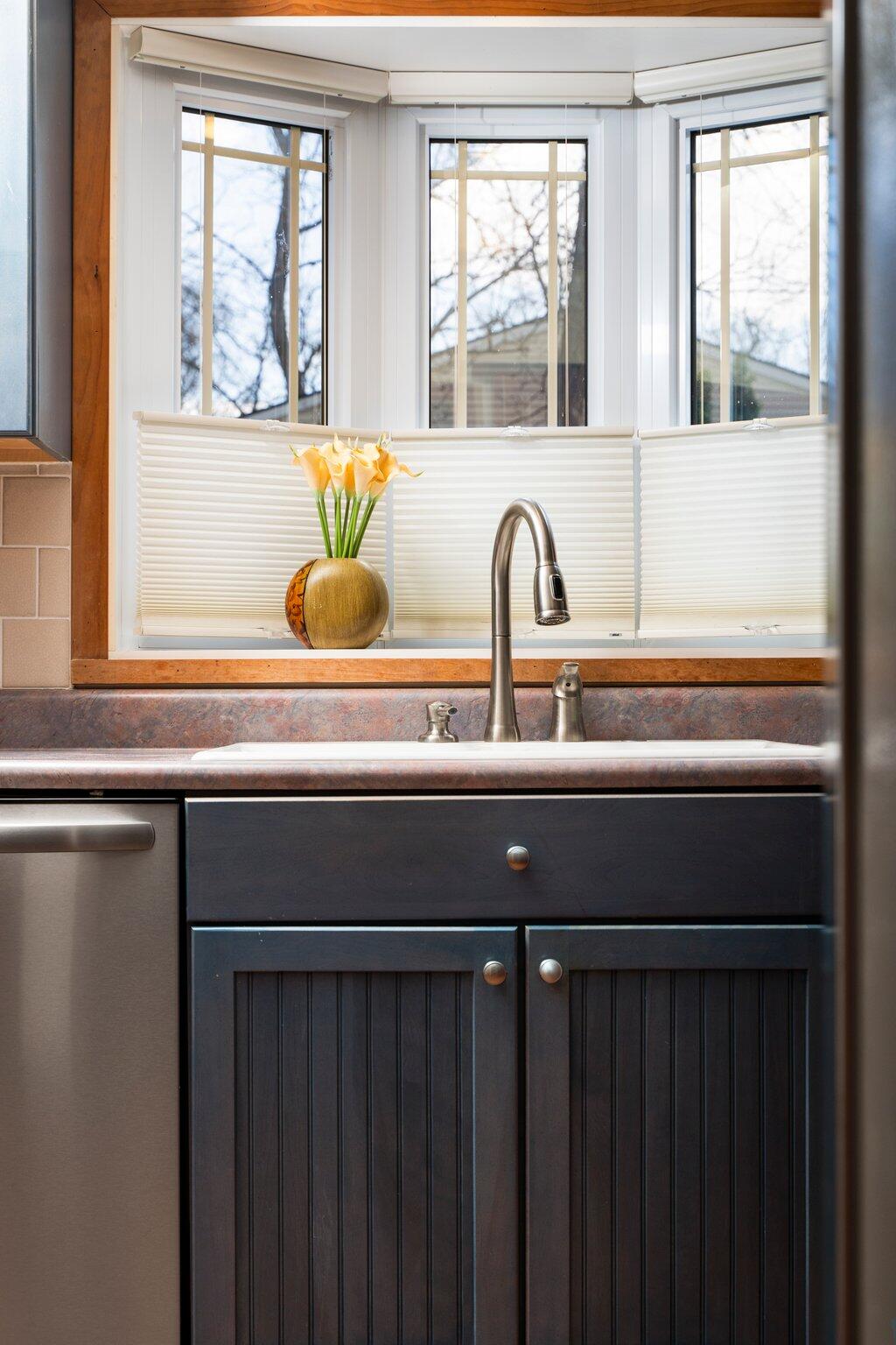 1710 Newport Road Ann Arbor, MI 48103 - Photo 18 of 50 Kitchen