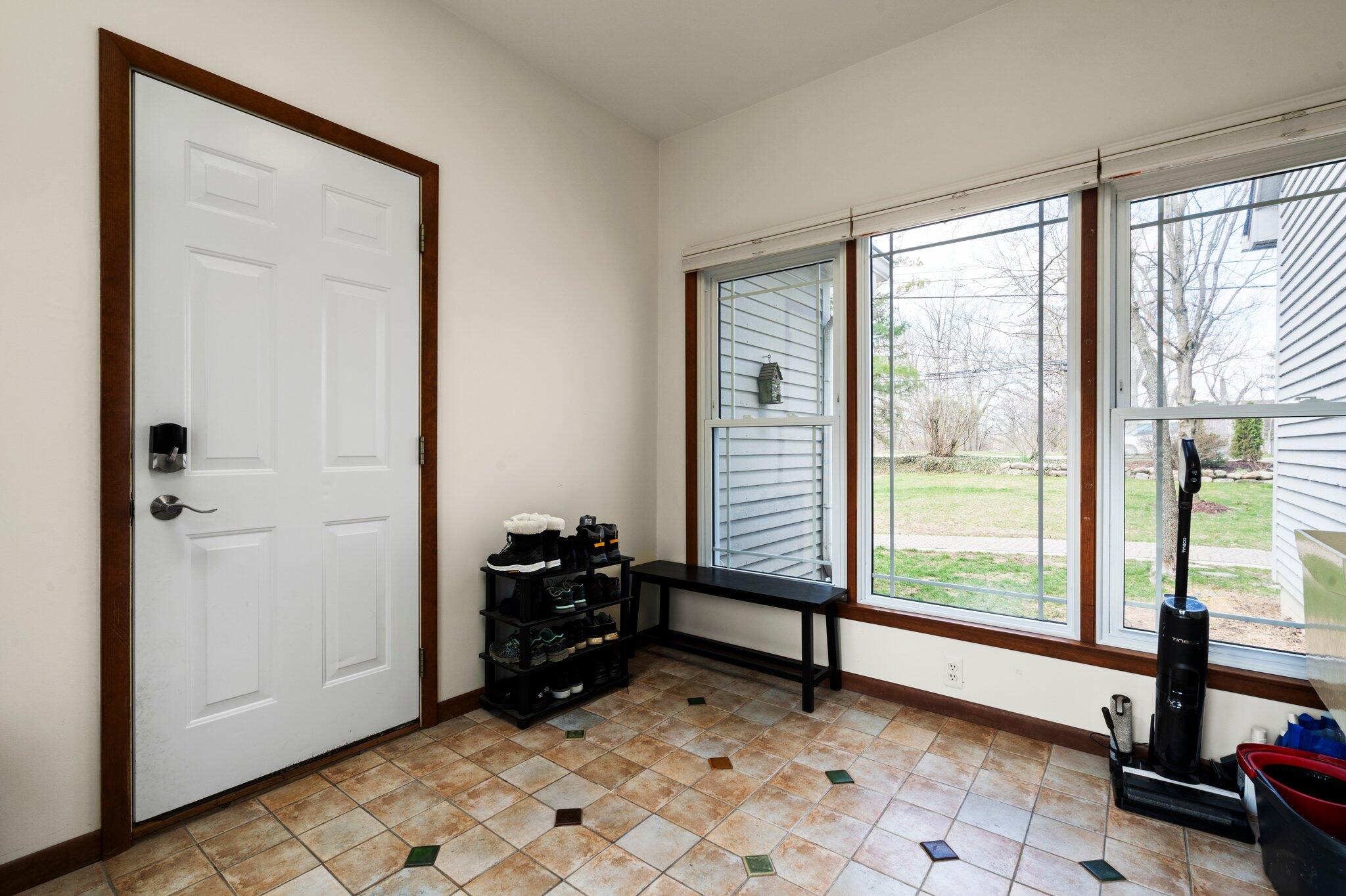 1710 Newport Road Ann Arbor, MI 48103 - Photo 21 of 50 Sunroom