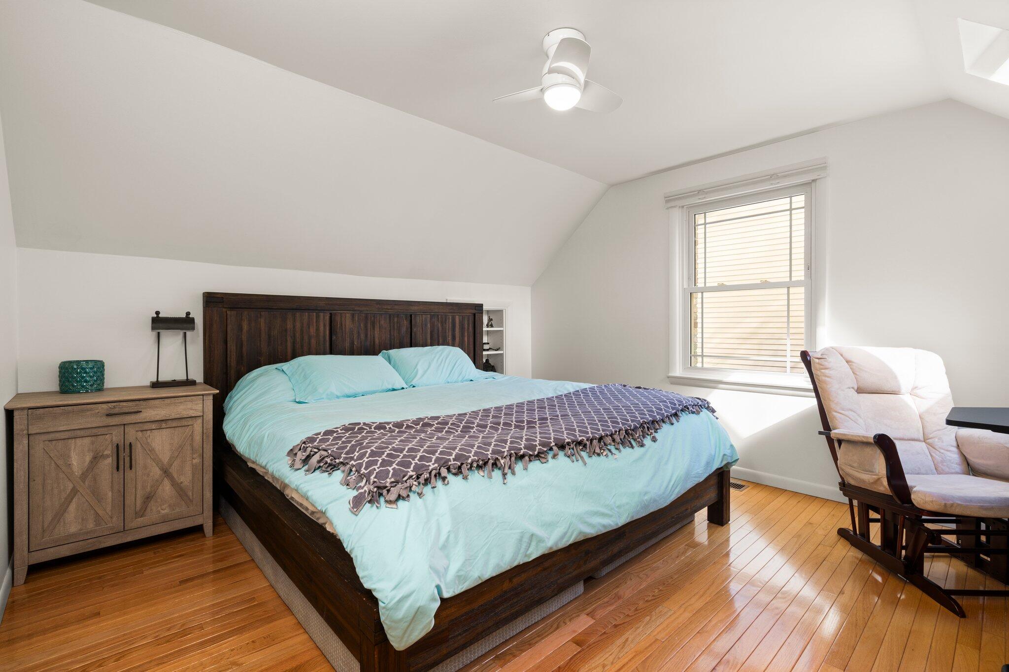 1710 Newport Road Ann Arbor, MI 48103 - Photo 25 of 50 Second bedroom